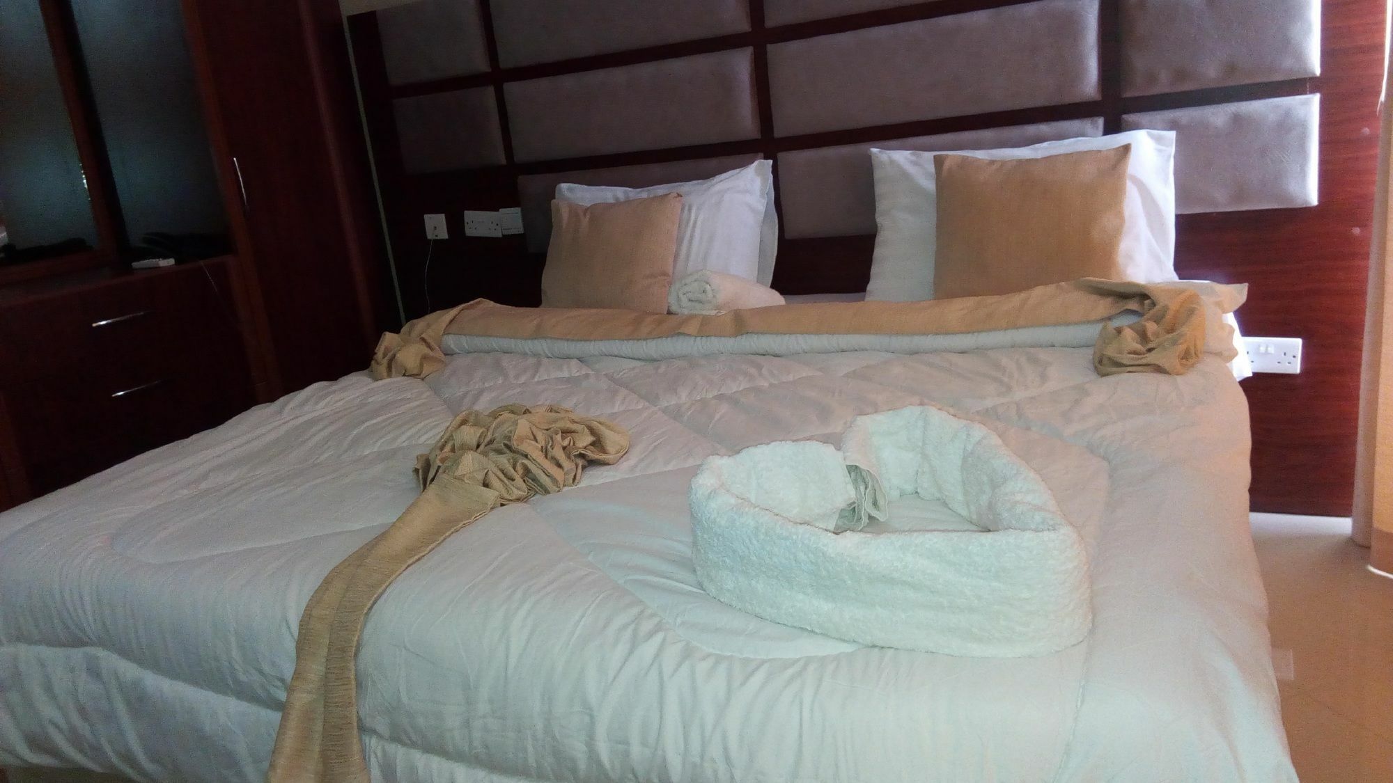 Hotreef Airport Hotel Dar es Salaam Ngoại thất bức ảnh